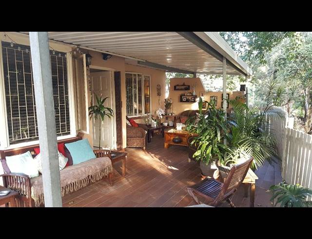2 BEDROOM SECTIONAL TITLE SOLD IN SHERWOOD